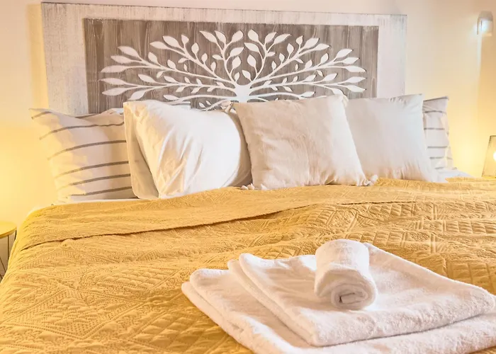 Calheta Bay View House - Family And Group