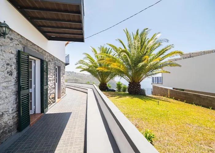 Calheta Bay View House - Family And Group بيت للعطل