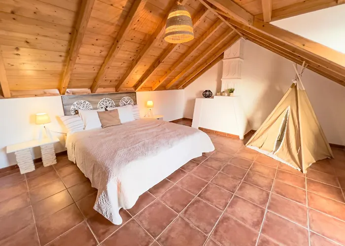 Calheta Bay View House - Family And Group بيت للعطل *