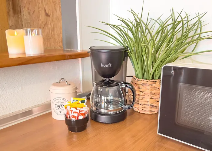 Calheta Bay View House - Family And Group Holiday home *