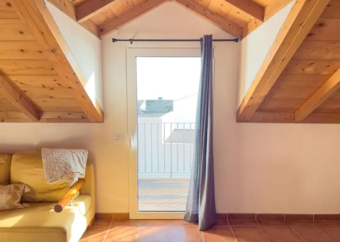 Calheta Bay View House - Family And Group