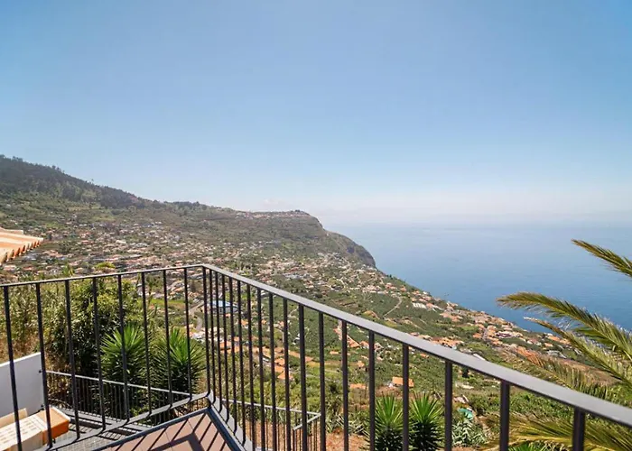Calheta Bay View House - Family And Group *