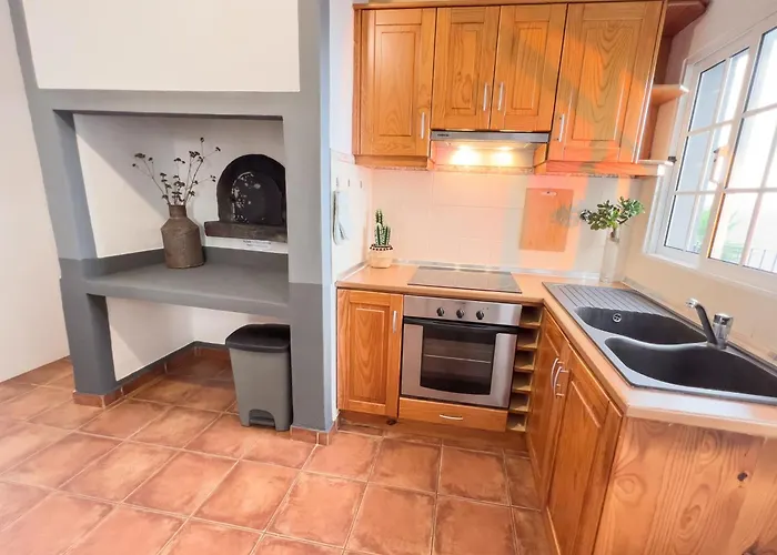 Calheta Bay View House - Family And Group Holiday home Arco da Calheta (Madeira)